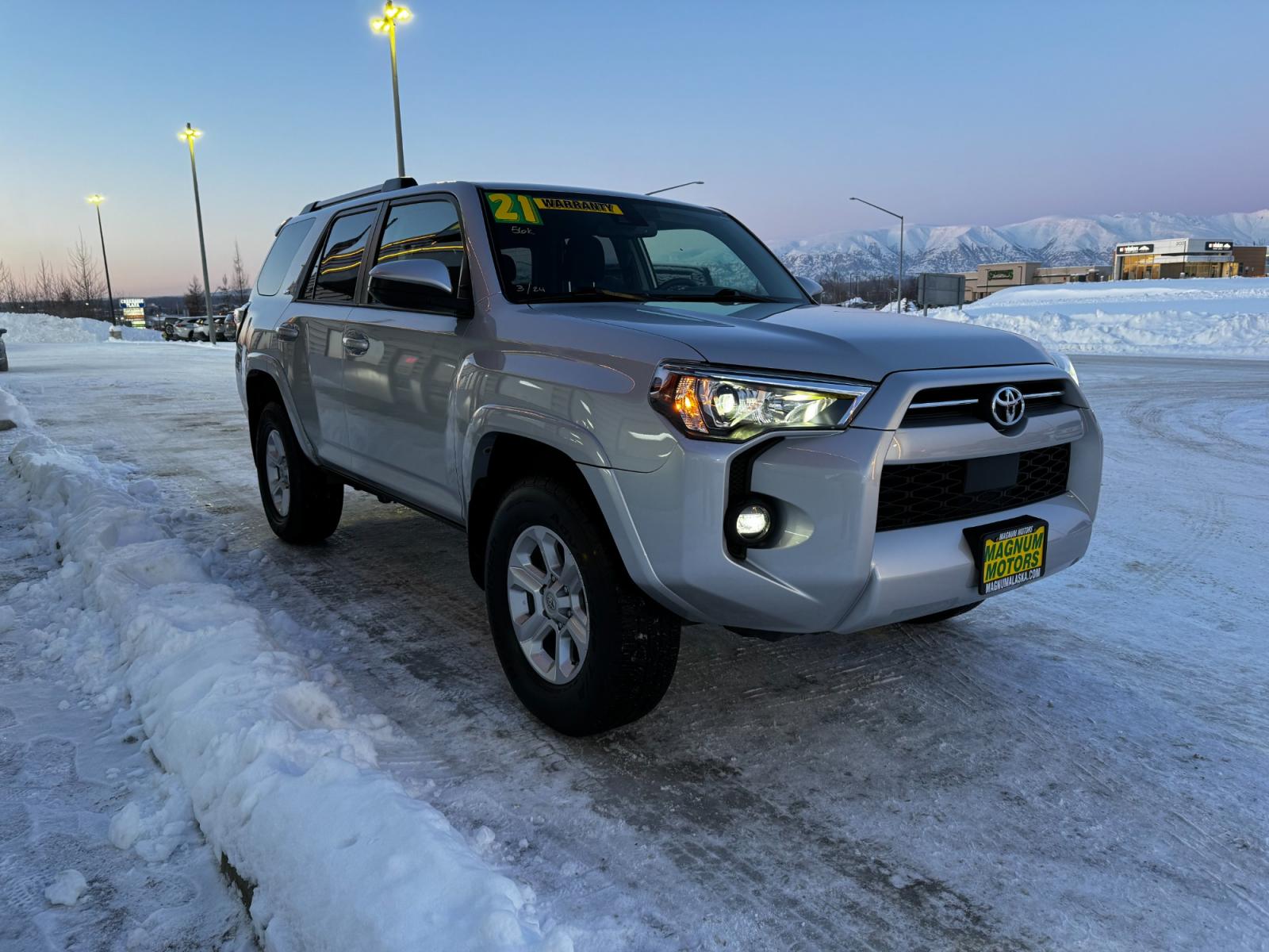 2021 Silver /Gray Toyota 4Runner SR5 (JTEMU5JR7M5) with an 4.0L V6 engine, located at 1960 Industrial Drive, Wasilla, 99654, (907) 376-5555, 61.573475, -149.400146 - Photo #7